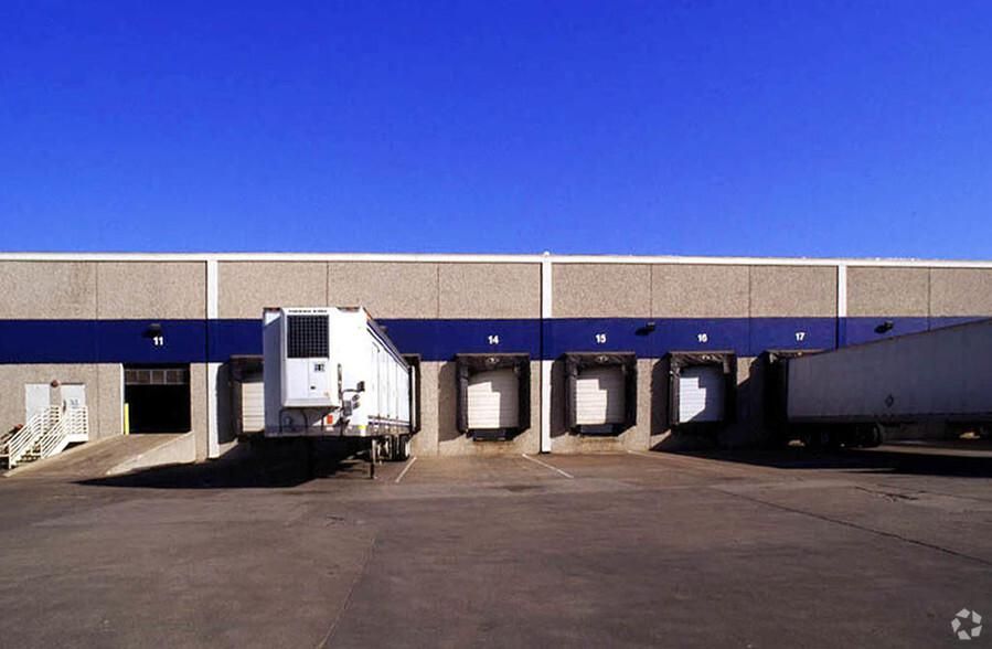Bldg 208 2301-2303 Centennial Dr photo 1