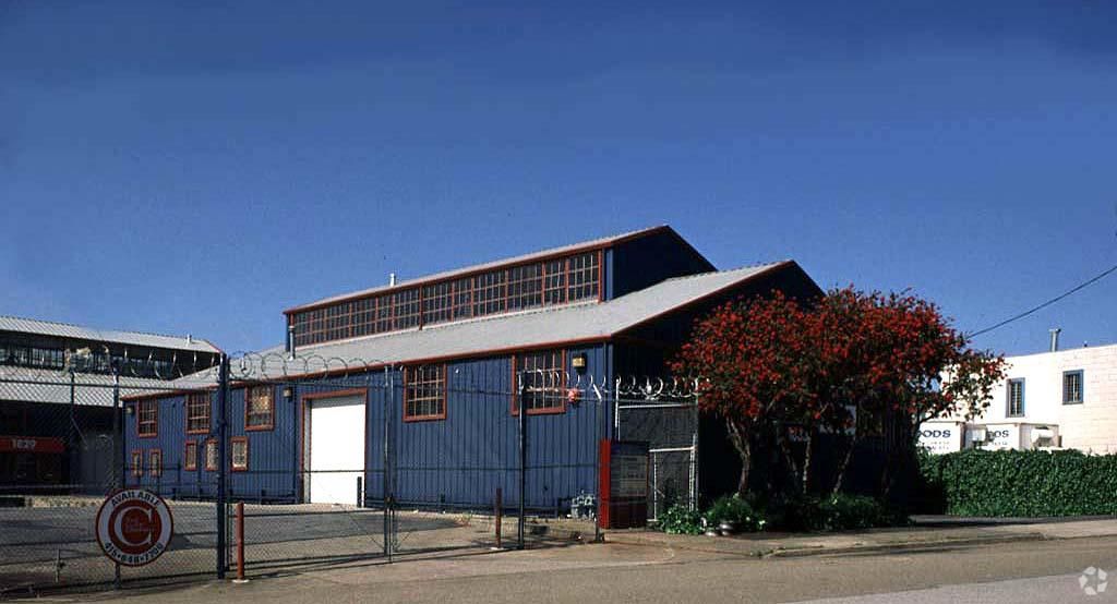 Industrial Property For Lease photo 4
