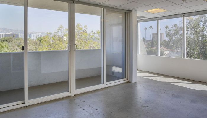 Office Space for Rent at 8671 Wilshire Blvd Beverly Hills, CA 90211 - #3