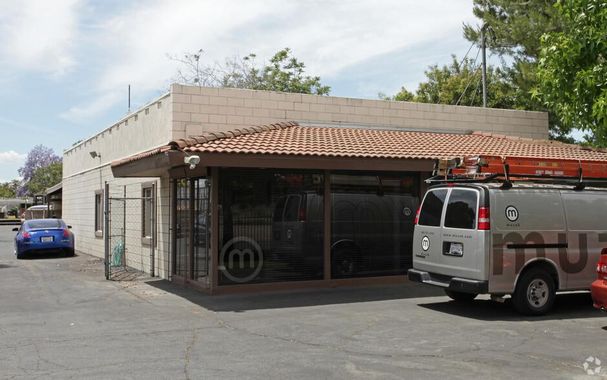 1608 Palmyrita Ave