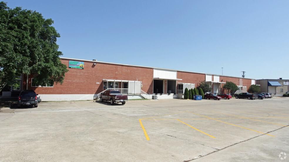 3101-3109 E Avenue E photo 2
