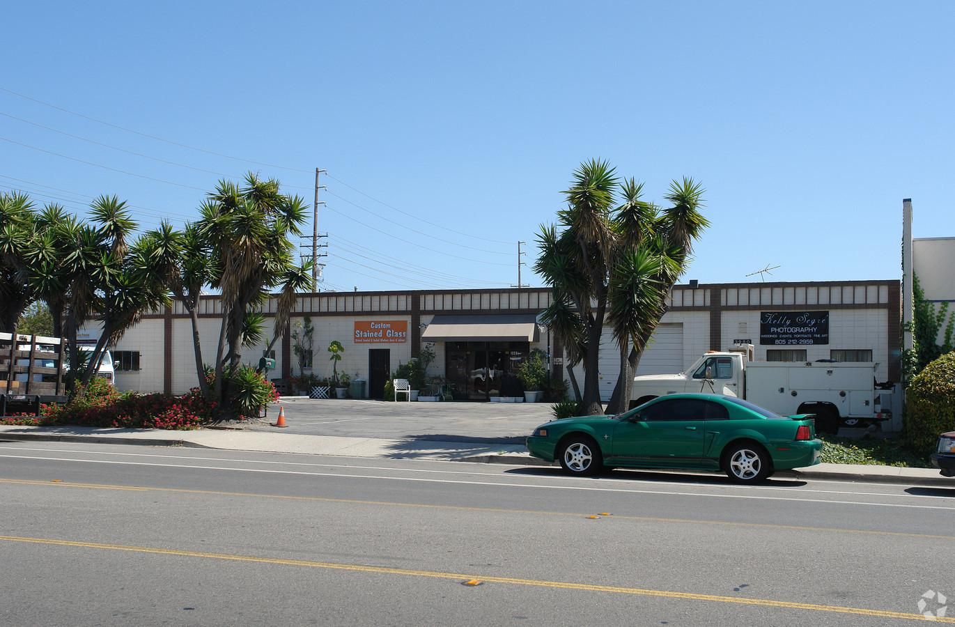 Office/Retail Property For Lease photo 2