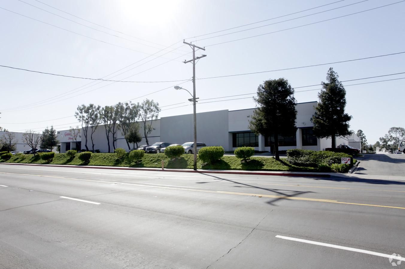 17950 E. Rowland St City of Industry, CA 9174 photo 4