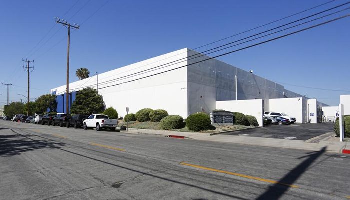 Warehouse Space for Rent at 2701 N Ontario St Burbank, CA 91504 - #1