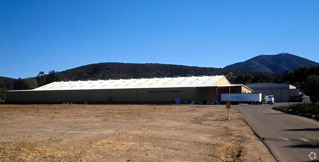 Bldg A photo 2