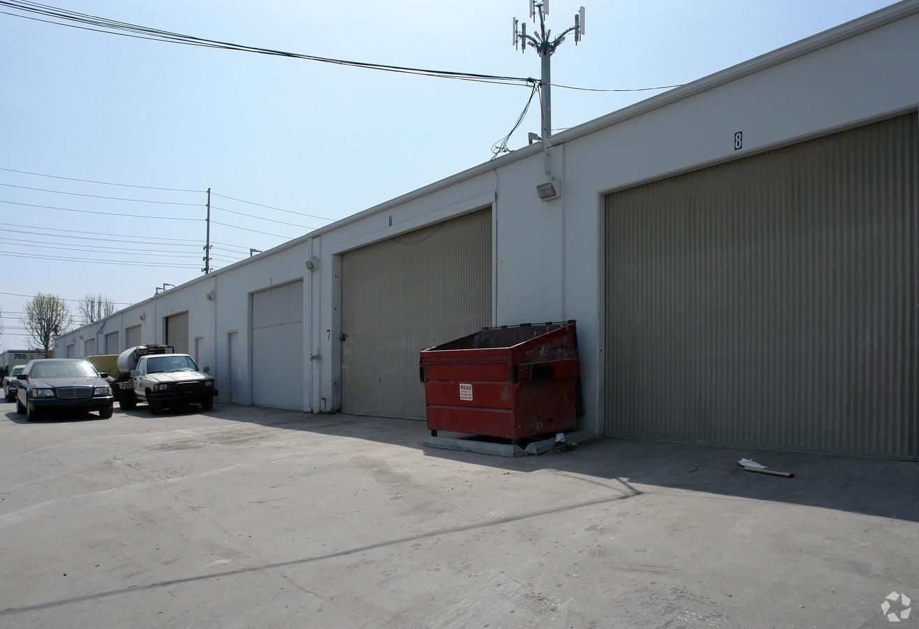 Industrial Property For Lease photo 3
