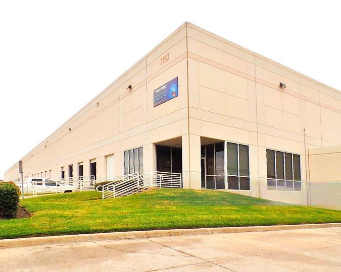 NW Distribution Center - 7150 Business Park Drive