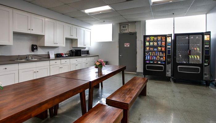 Warehouse Space for Rent at 1919 Vineburn Ave Los Angeles, CA 90032 - #6