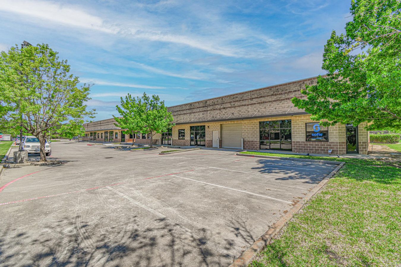 Spring Hill Executive Park photo 2
