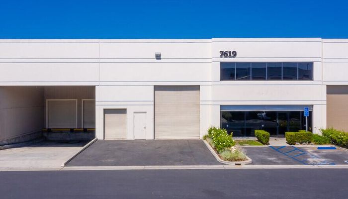 Warehouse Space for Rent at 7617-7621 Somerset Blvd Paramount, CA 90723 - #3