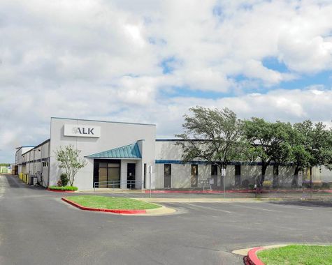 1700 Royston Lane