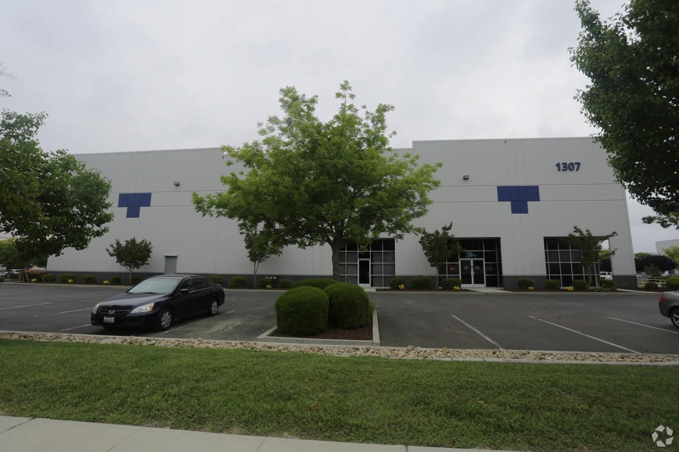 Industrial Property for Lease photo 3