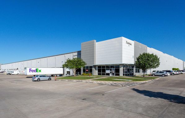 Ellington Trade Center