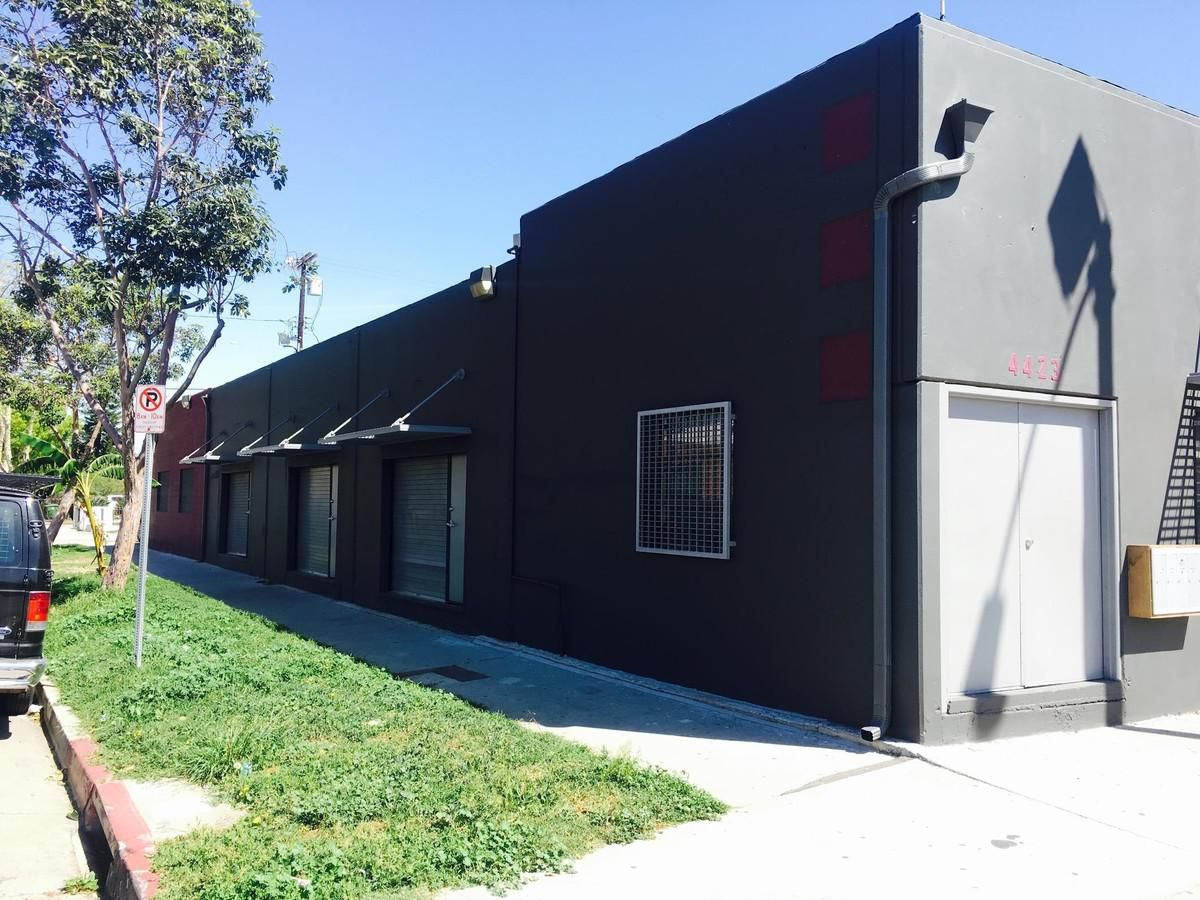 Flex Property For Lease photo 1