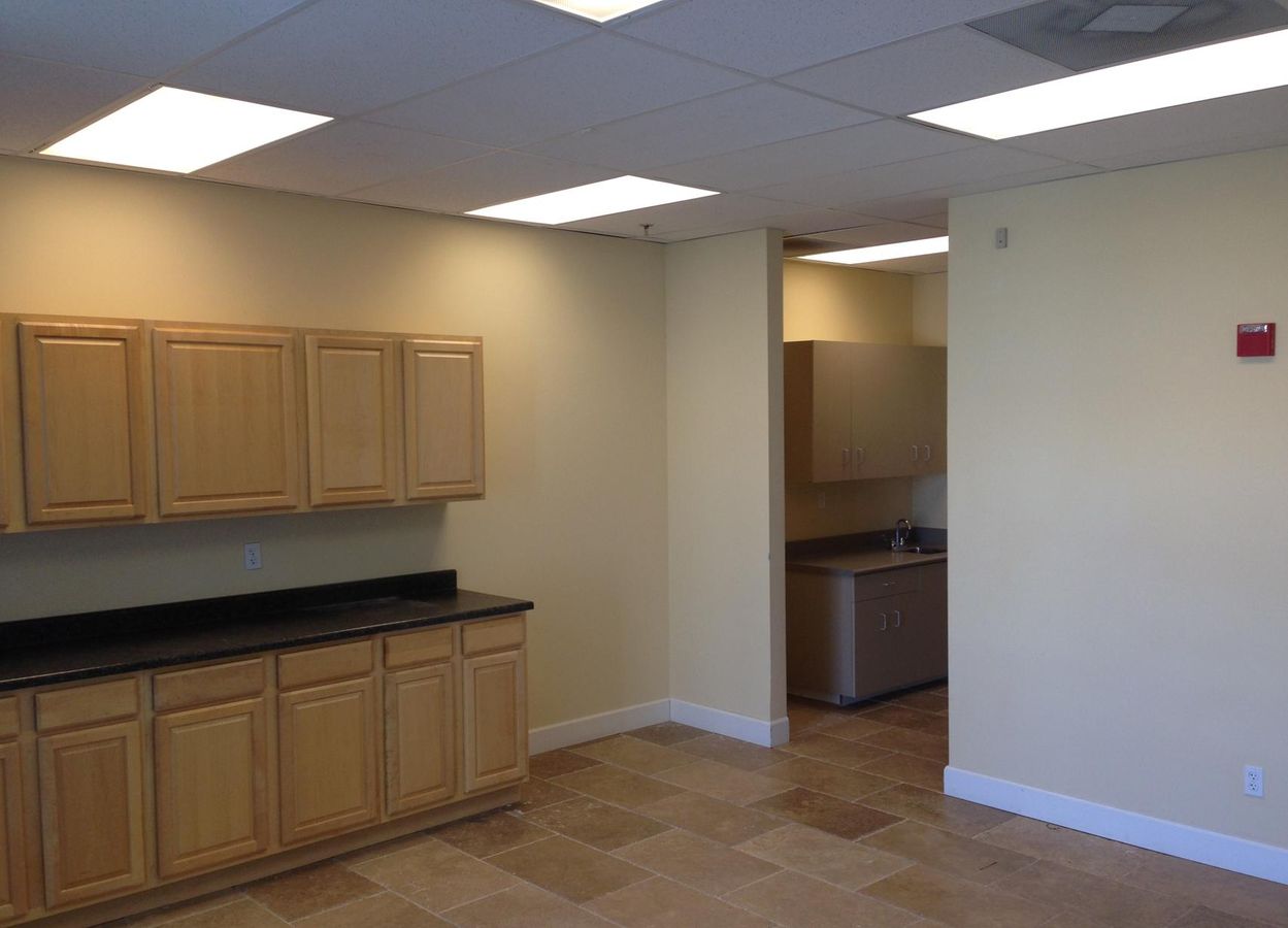 15375 Anacapa Rd photo 3
