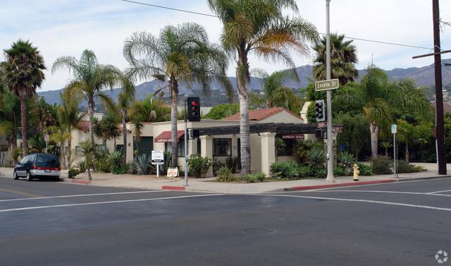 Office/Retail Property For Lease