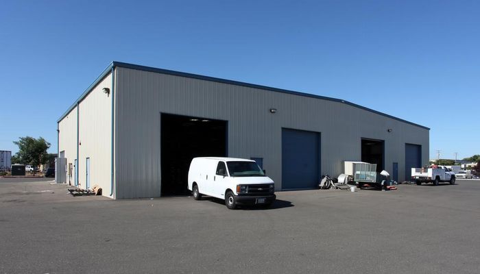 Warehouse Space for Sale at 8553 Weyand Ave Sacramento, CA 95828 - #4