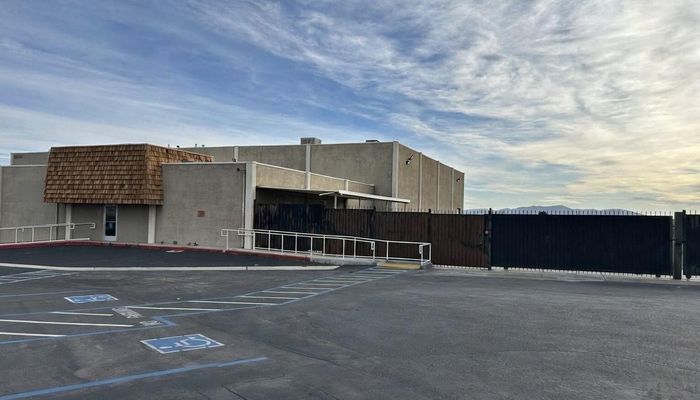 Warehouse Space for Rent at 13695 Mariposa Road Victorville, CA 92392 - #2