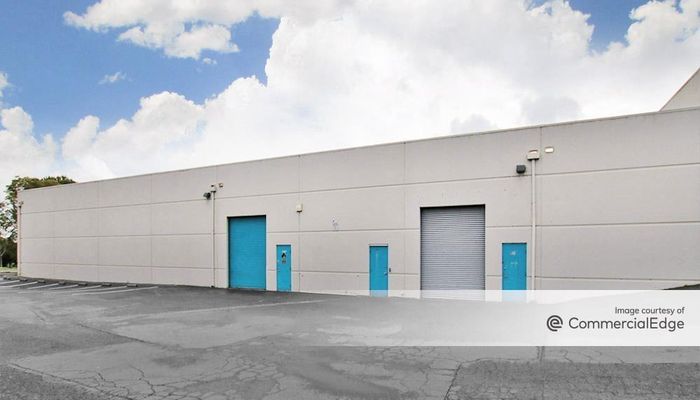 Warehouse Space for Rent at 3023-3035 Research Dr Richmond, CA 94801 - #2