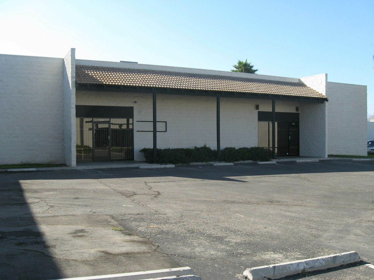 Building 11 photo 1
