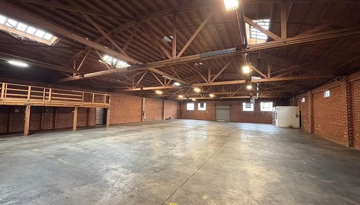 Warehouse Space for Rent at 2800 E 11th St Los Angeles, CA 90023 - #2