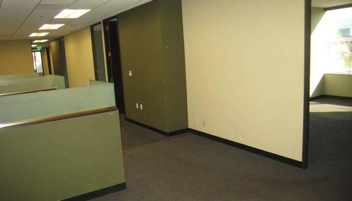 Office Space for Rent at 9595 Wilshire Blvd Beverly Hills, CA 90212 - #40