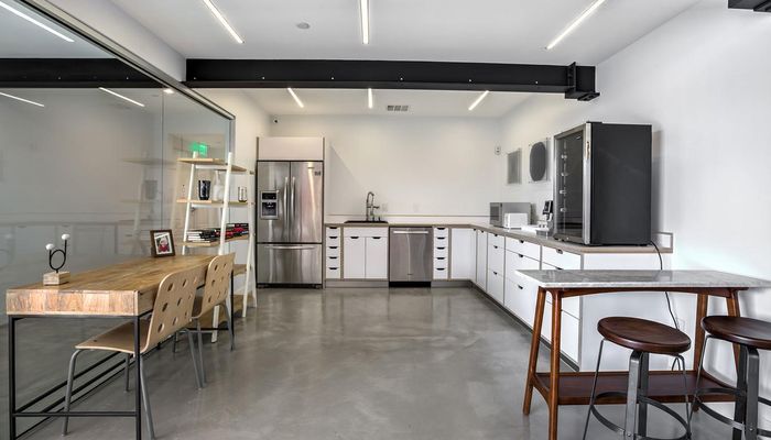 Office Space for Rent at 113 N San Vicente Blvd Beverly Hills, CA 90211 - #7